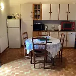Maison De Charme à Avec Jardin Et Vue Montagne