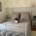 Maison De Charme à Avec Jardin Et Vue Montagne