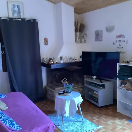 Maison De Charme à Avec Jardin Et Vue Montagne Casa de Férias Vachères